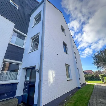 Haus Fritz-reuter-strasse 8 *