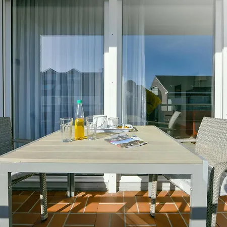Haus Fritz-reuter-straße 8 *