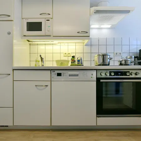 Haus Fritz-reuter-straße 8 Apartment *