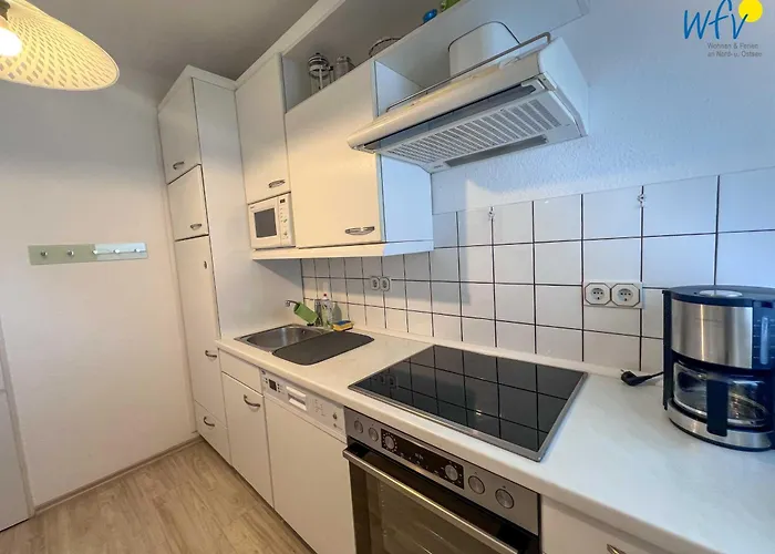Haus Fritz-reuter-strasse 8 公寓