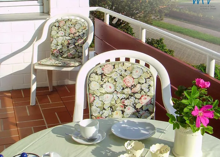 Haus Fritz-reuter-strasse 8 公寓